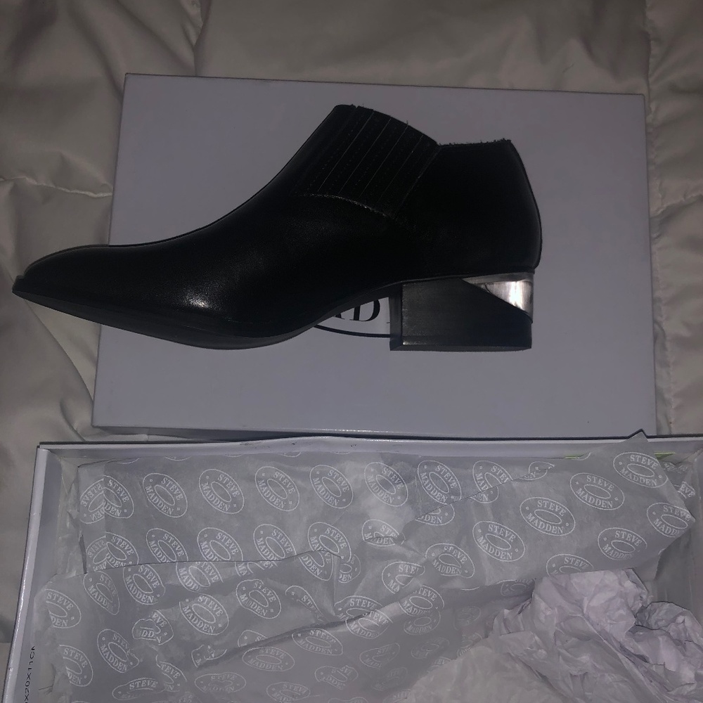 Like new shoes size 7